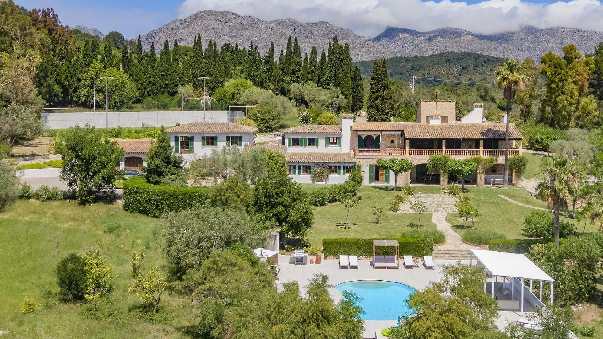 Villa Napolitano Pollença 0*,